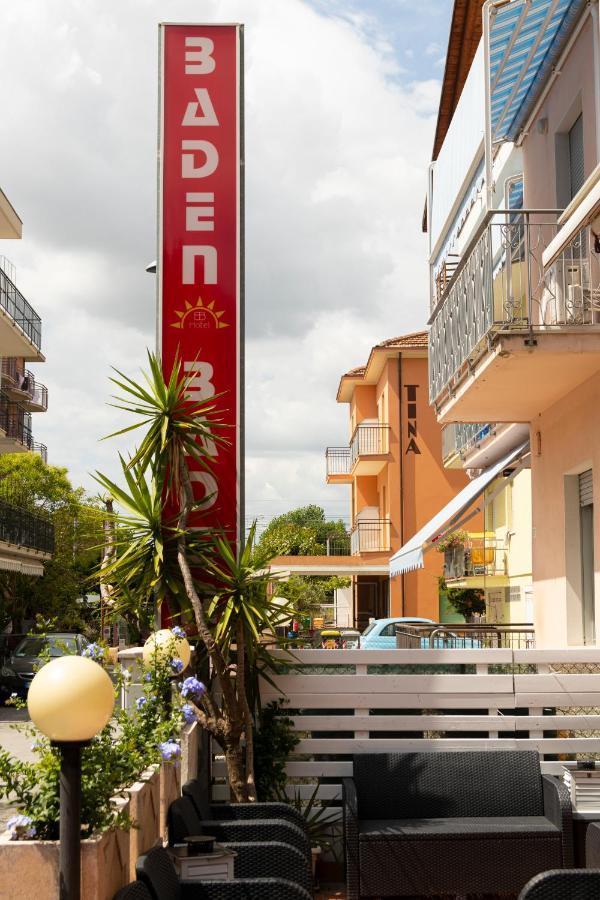 Hotel Baden Baden Rimini Exteriör bild